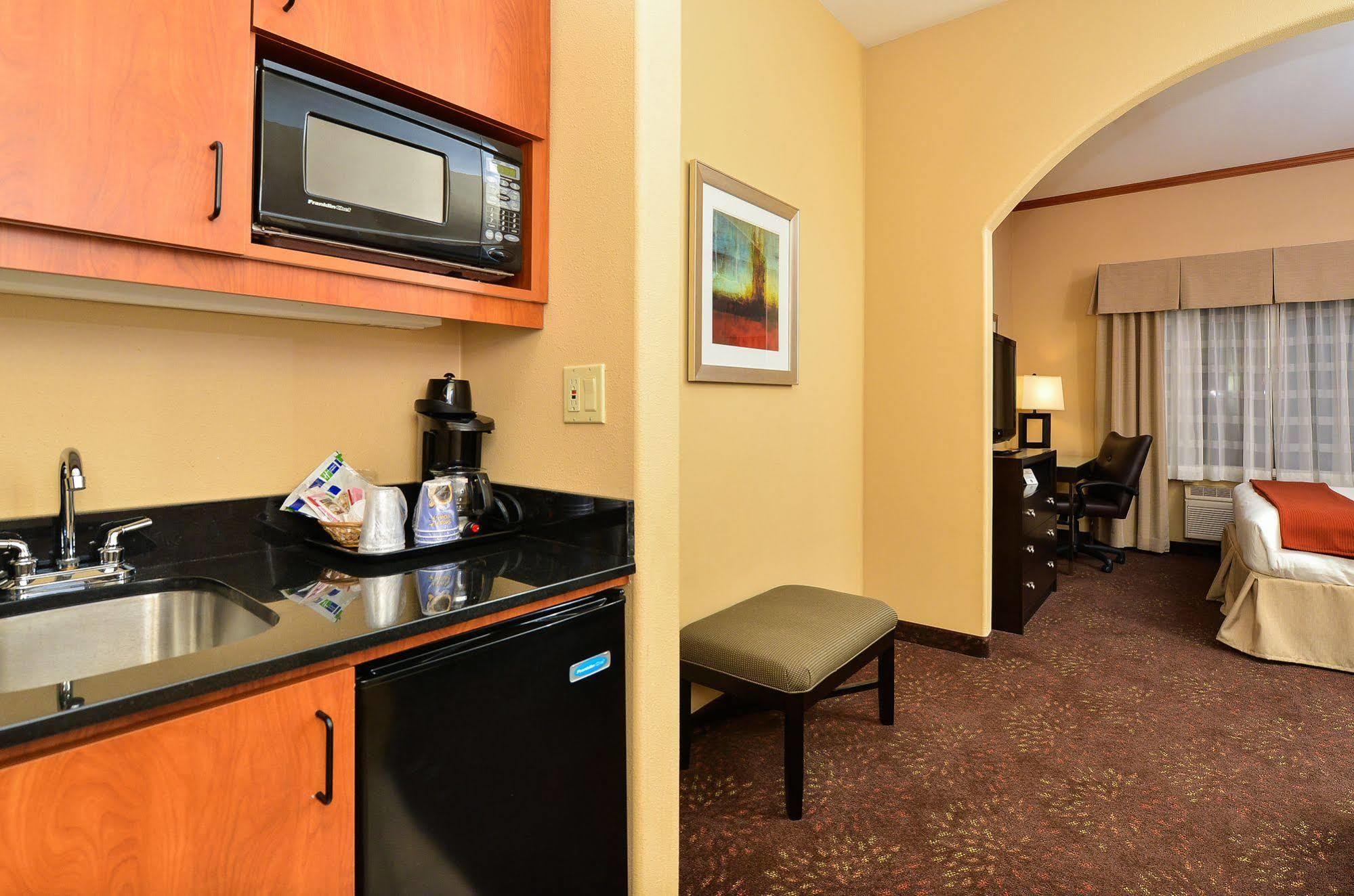 Holiday Inn Express Vancouver North By Ihg Eksteriør bilde